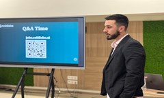 предприемачът-александър-цветков-на-менторско-кафе-в-унсс